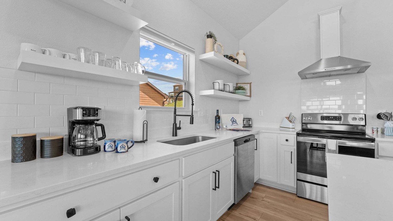 Photo of Kitchen in Kimberling City