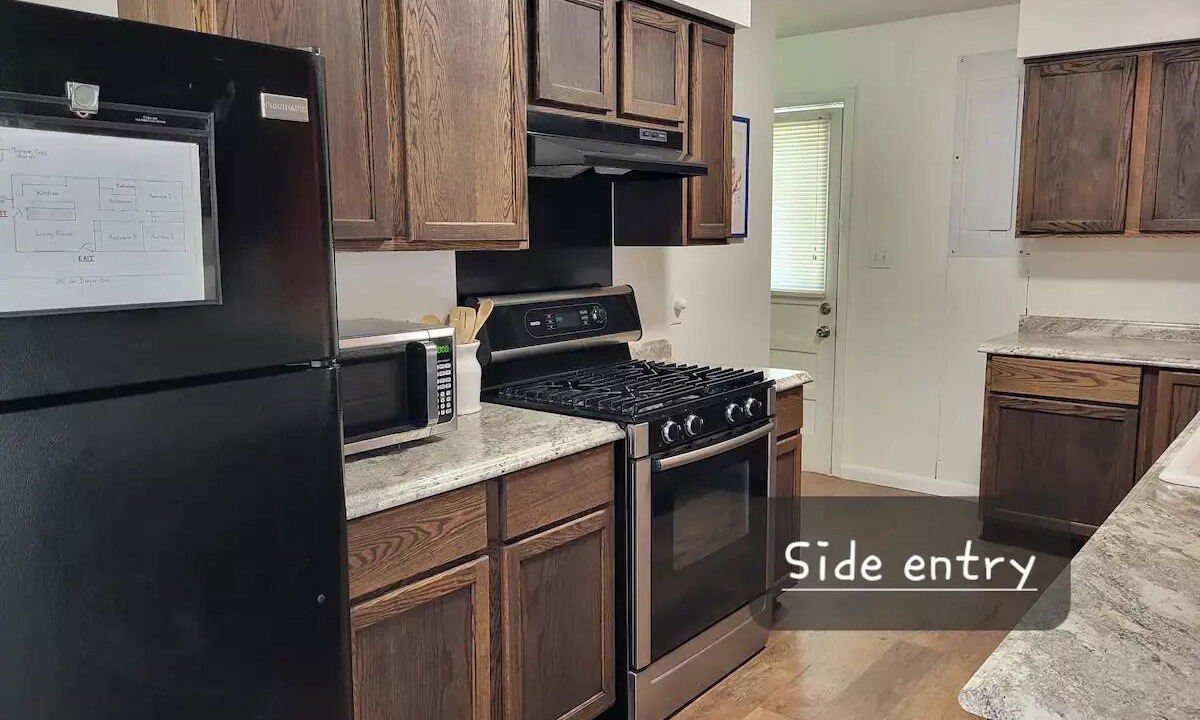 Photo of Kitchen in Reeds Spring