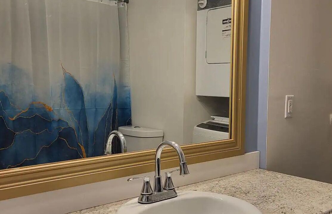Photo of Bathroom in Reeds Spring