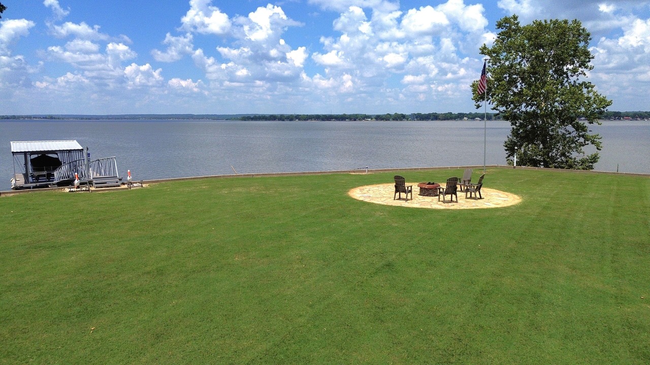 Photo of Outdoor in Grove