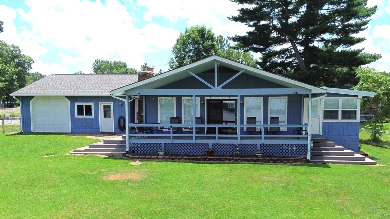 Photo of Outdoor in Grove