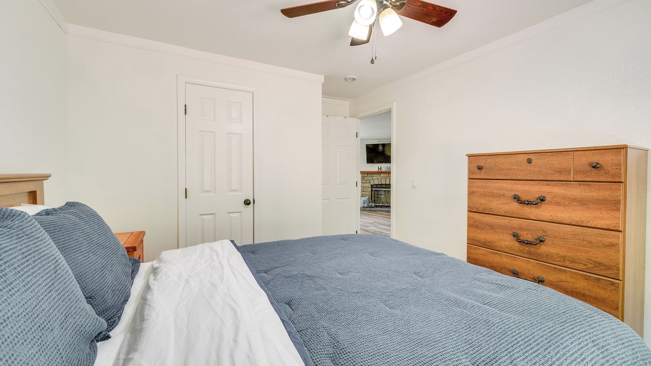 Photo of Bedroom in Shell Knob