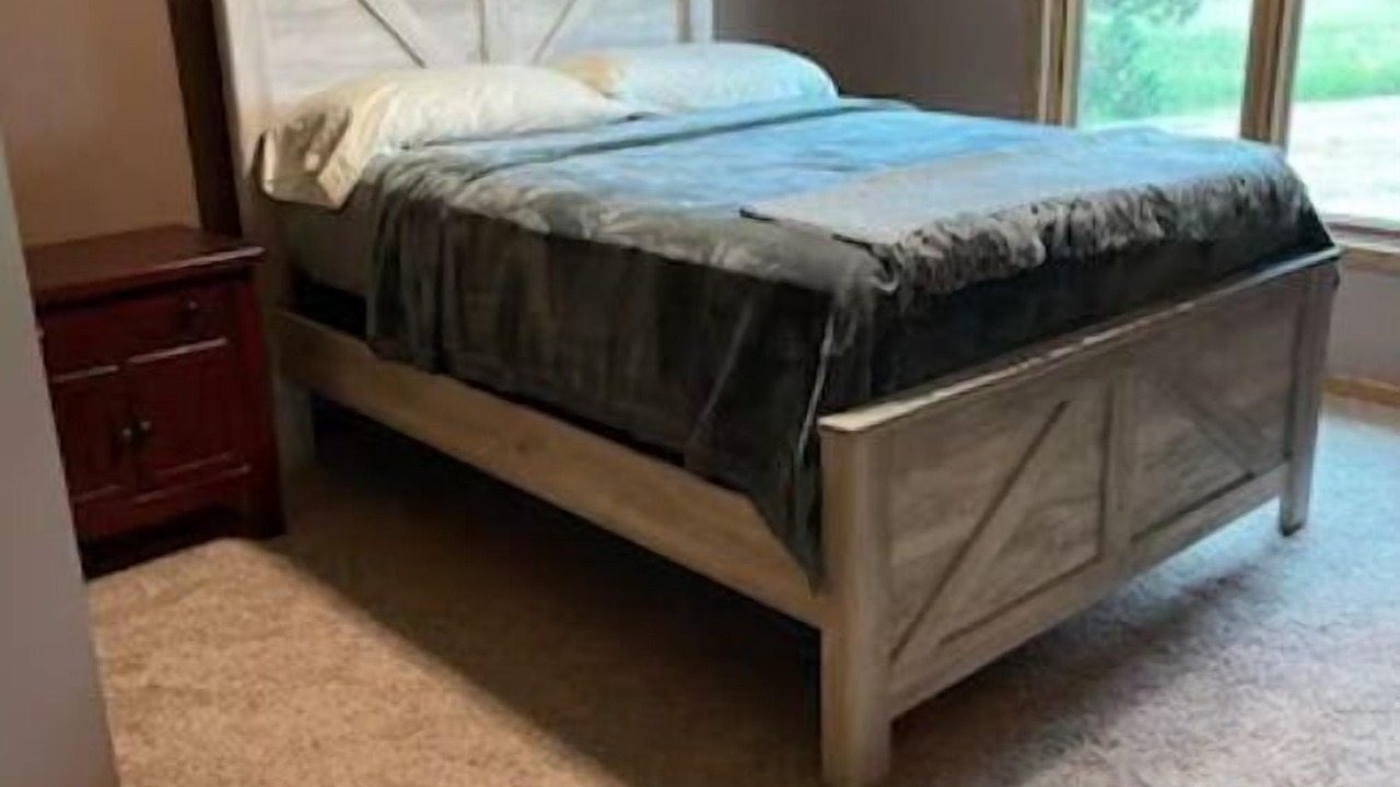 Photo of Bedroom in Omaha