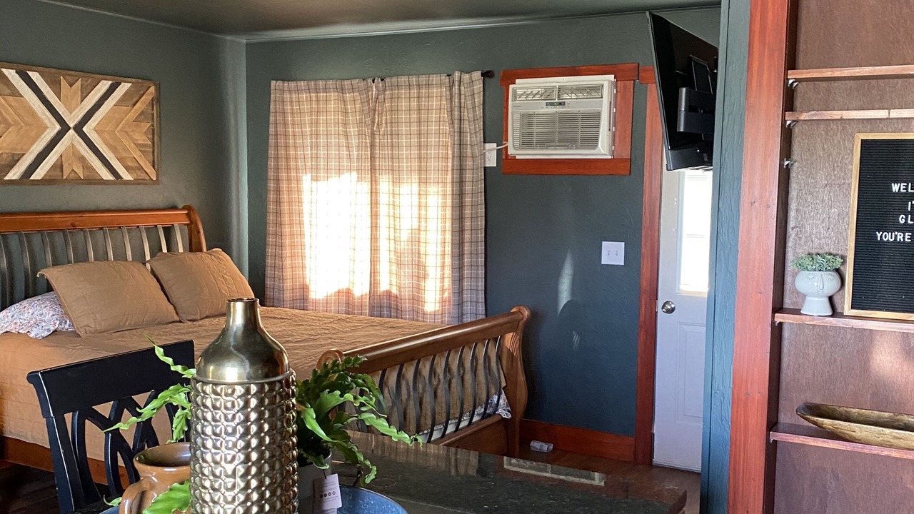Photo of Bedroom in Shell Knob