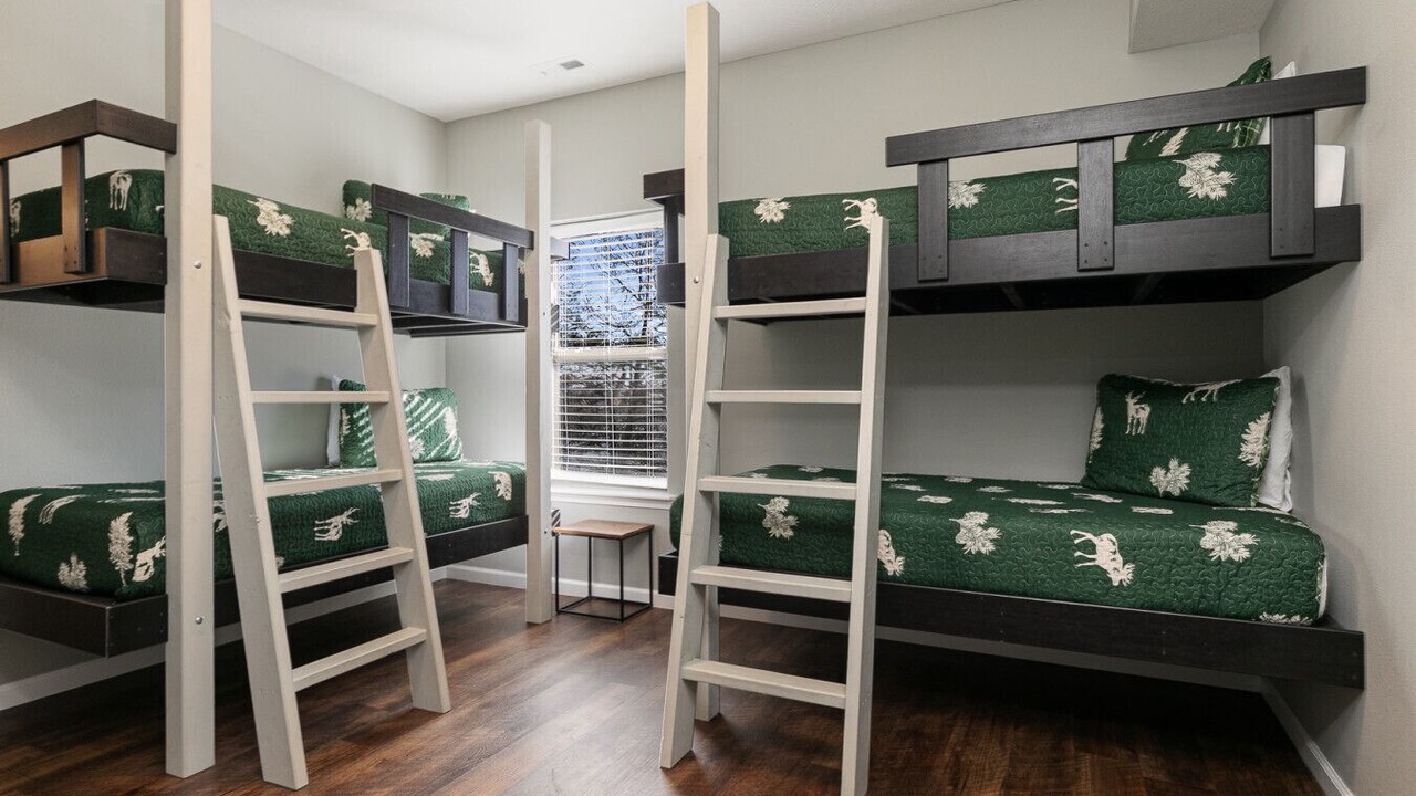 Photo of Bedroom in Kirbyville