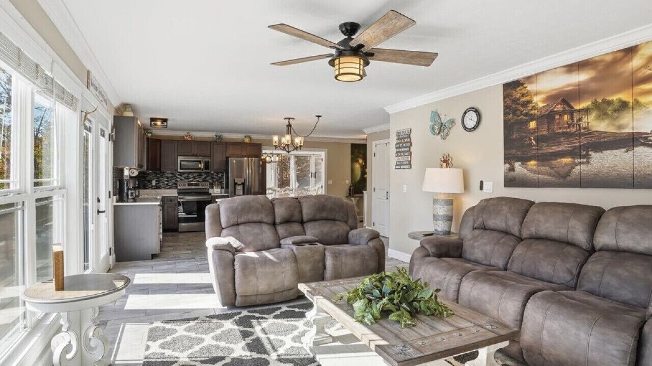 Photo of Livingroom in New Tazewell