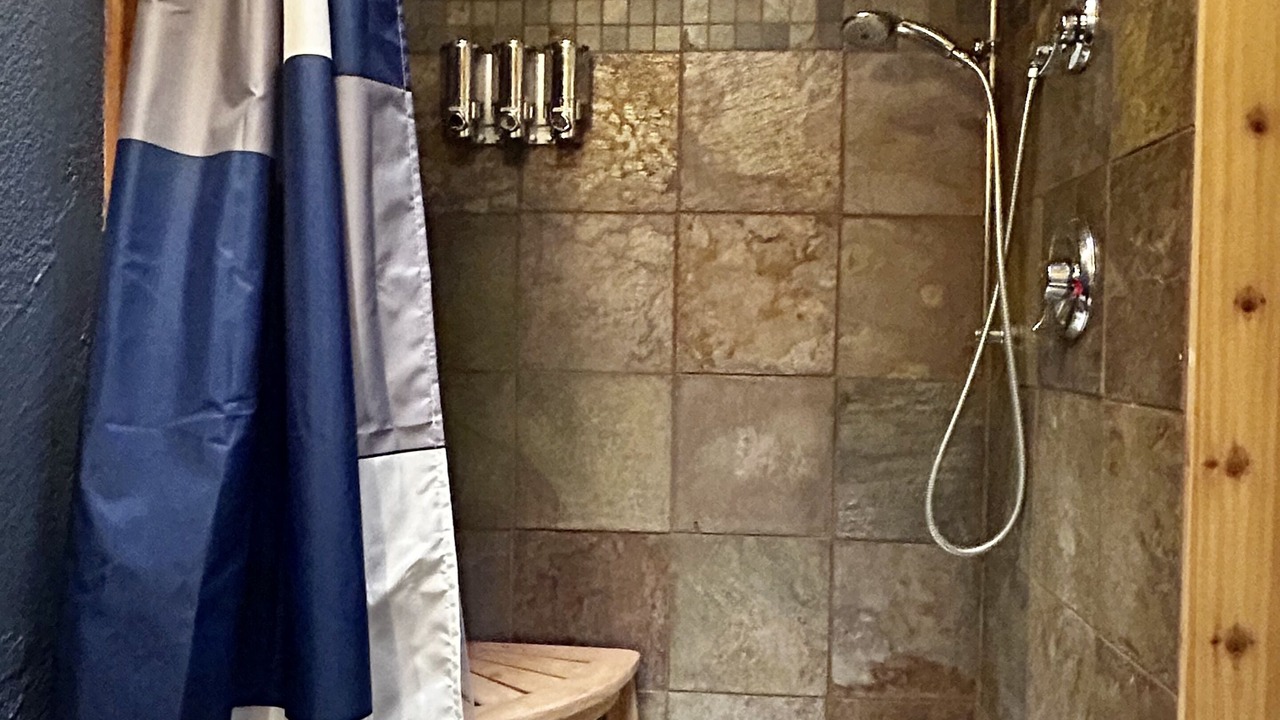 Photo of Bathroom in Lampe