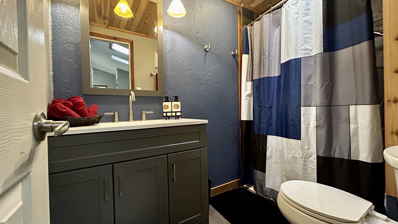 Photo of Bathroom in Lampe