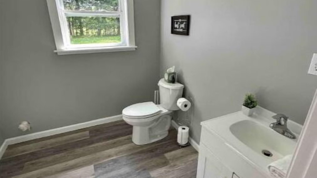 Photo of Bathroom in Shepherdsville