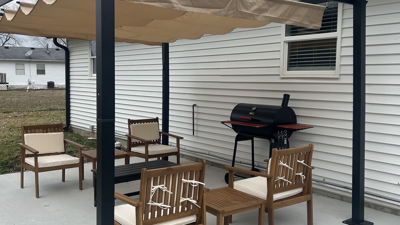 Photo of Patio Balcony in Shepherdsville