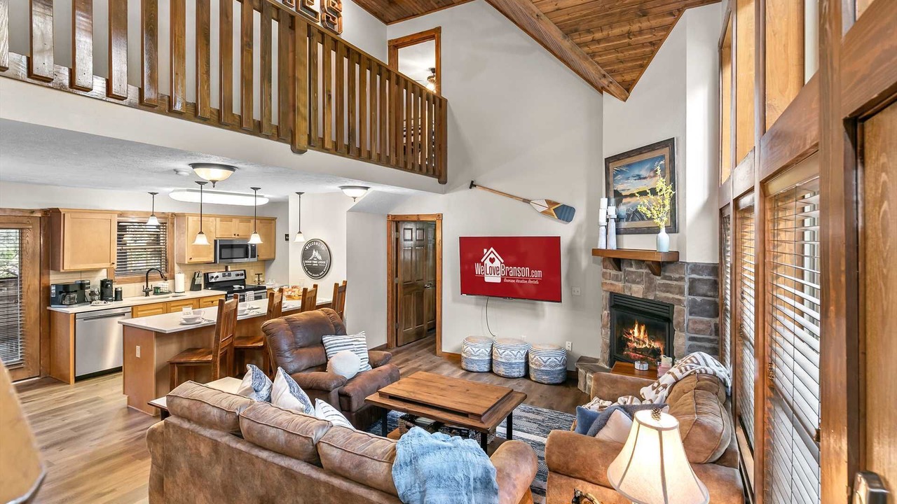 Photo of Livingroom in Reeds Spring