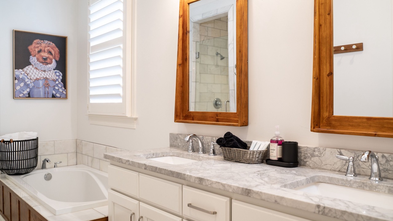 Photo of Bathroom in East Memphis