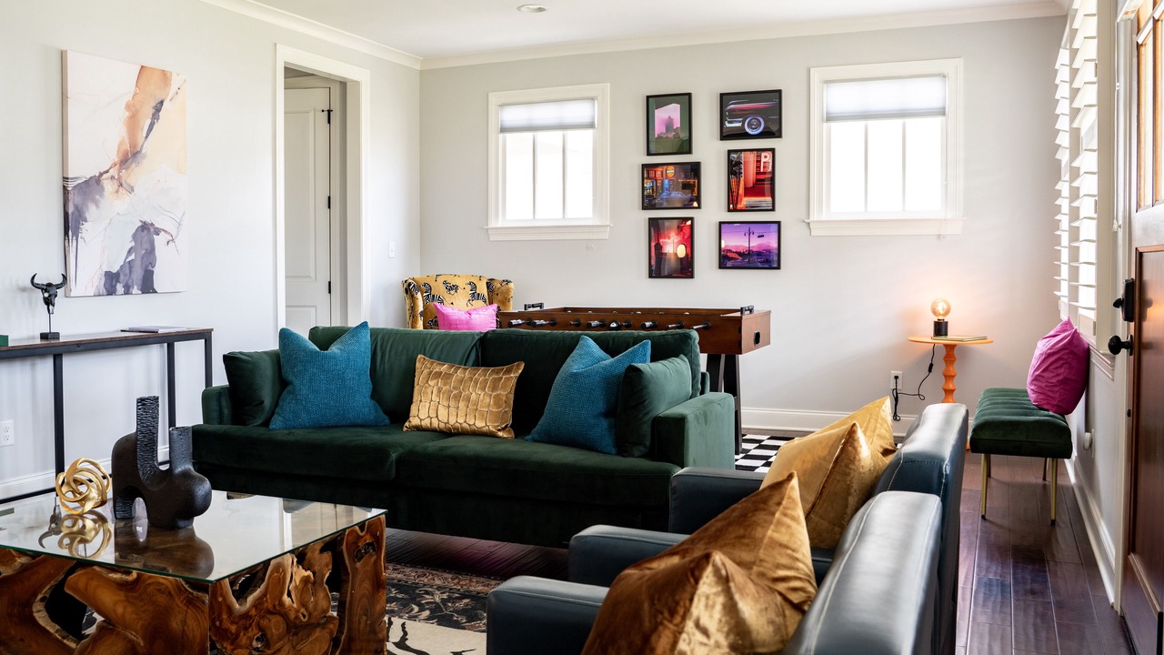 Photo of Livingroom in East Memphis