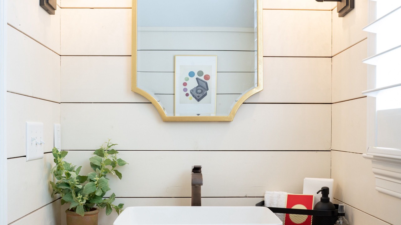 Photo of Bathroom in East Memphis