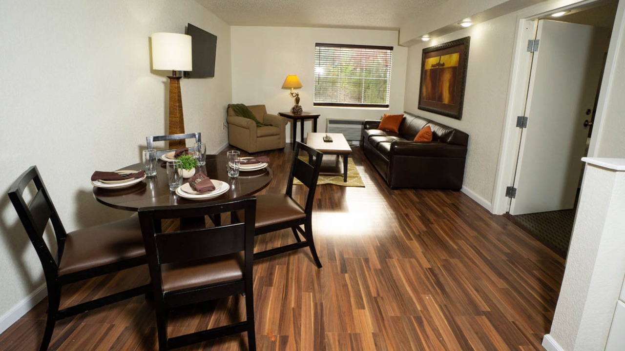 Photo of Livingroom in Branson Theater District