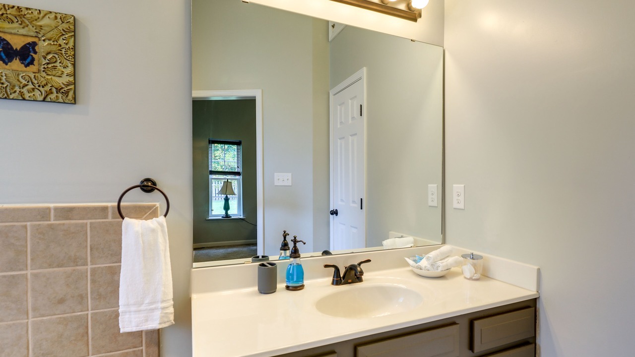 Photo of Bathroom in Swansboro