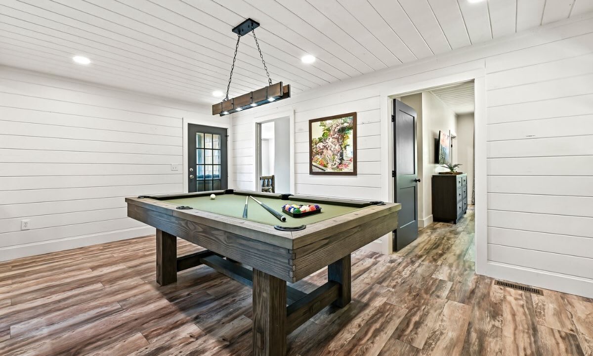 Photo of Bedroom in Pittman Center