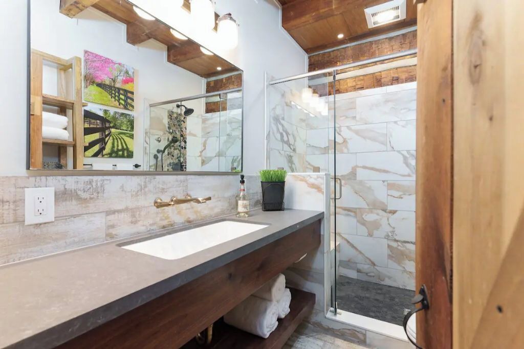 Photo of Bathroom in Waddy