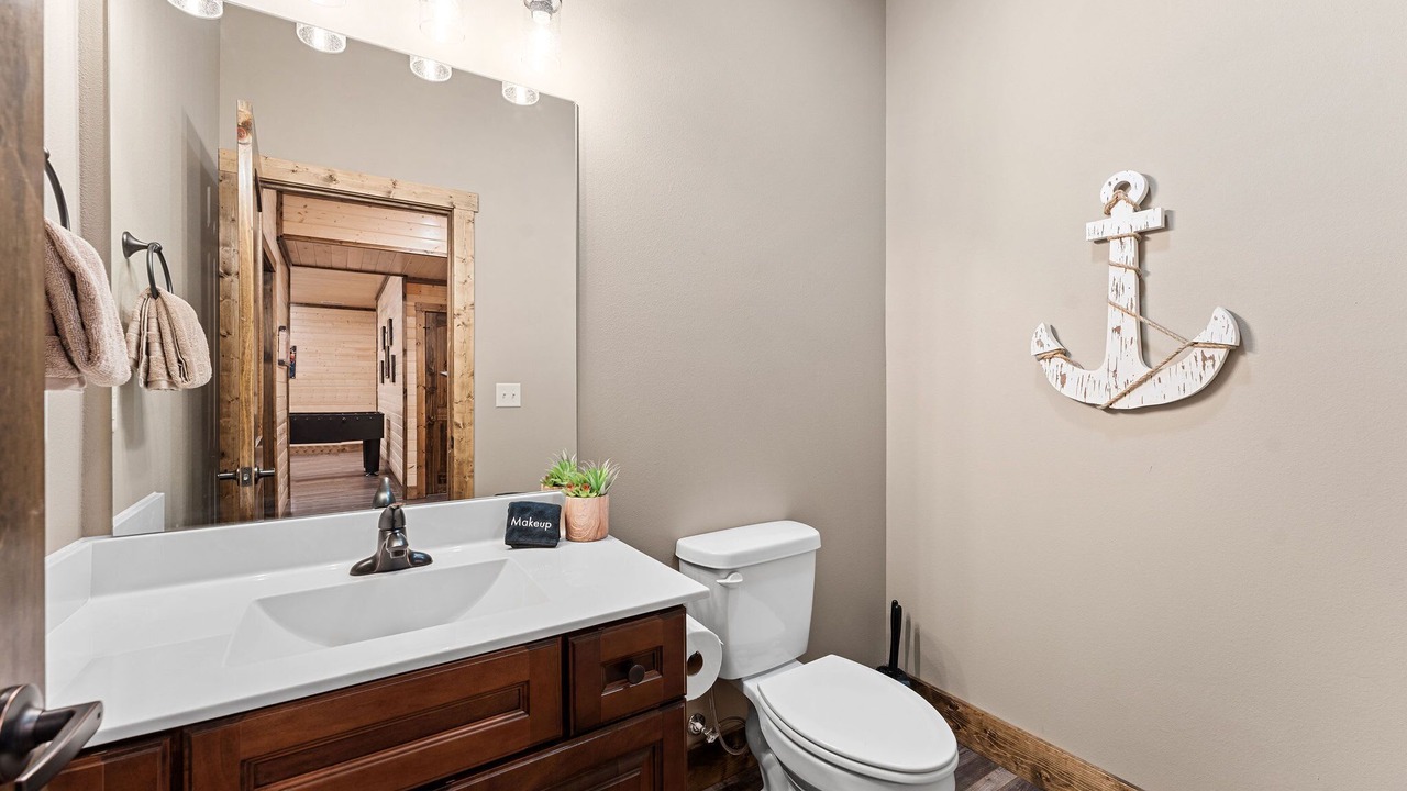 Photo of Bathroom in Kimberling City