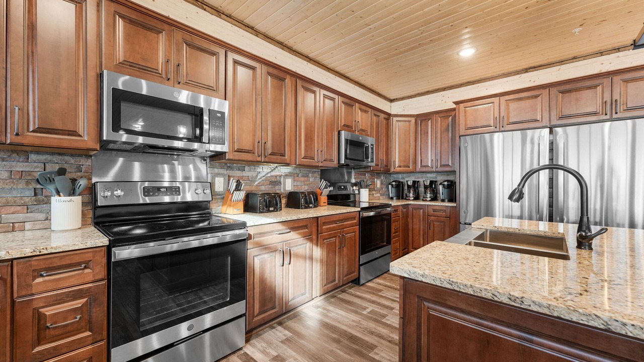 Photo of Kitchen in Kimberling City