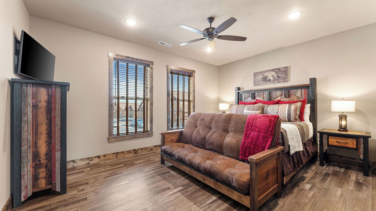 Photo of Livingroom in Kimberling City