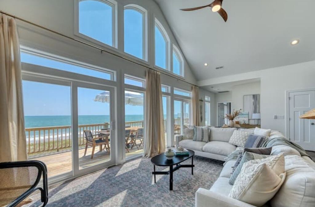 Photo of Livingroom in North Topsail Beach