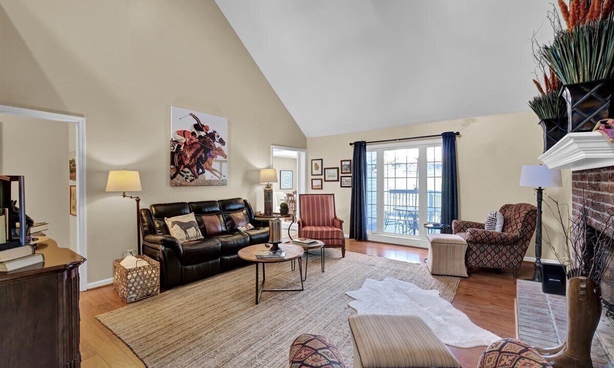Photo of Livingroom in Shelbyville