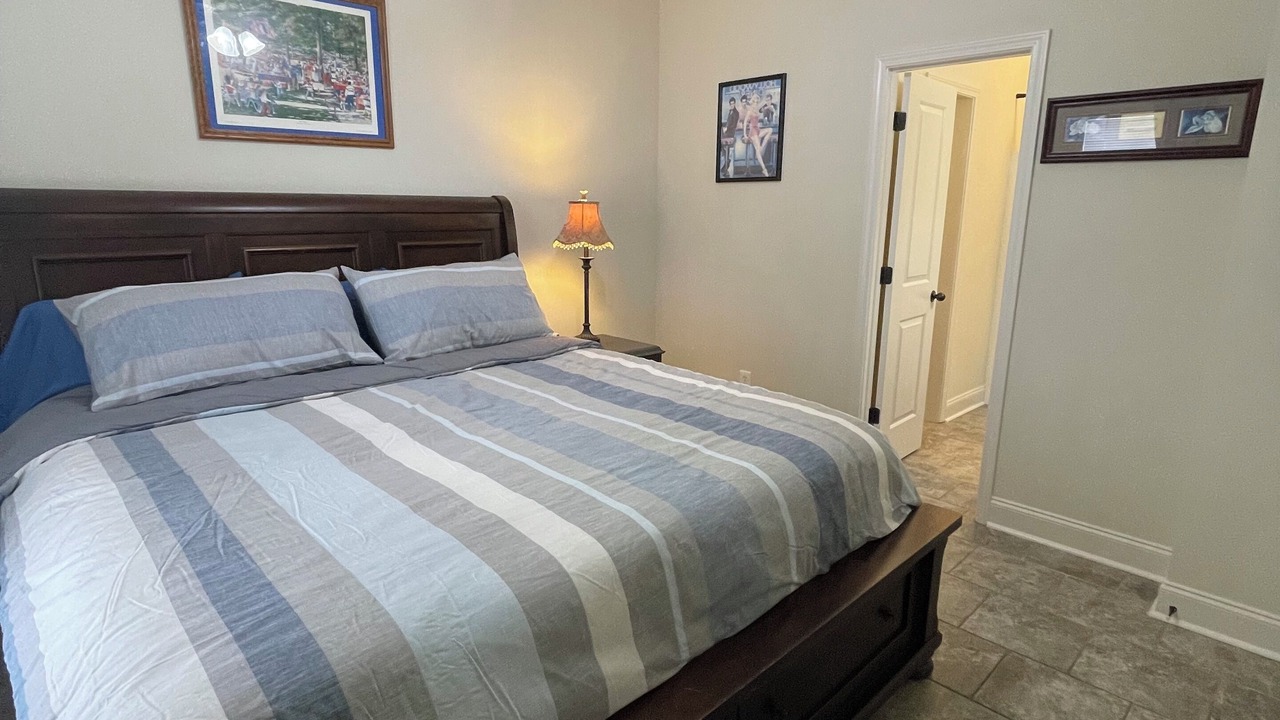 Photo of Bedroom in Oxford
