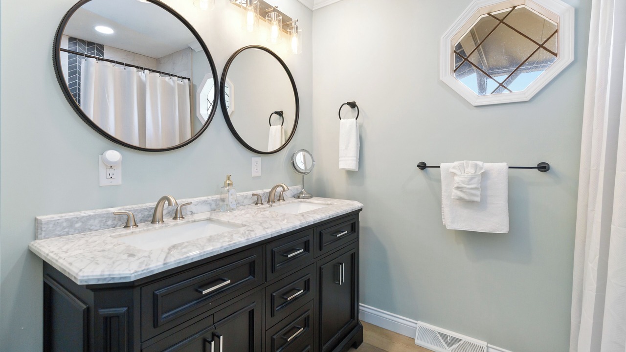 Photo of Bathroom in Bronston