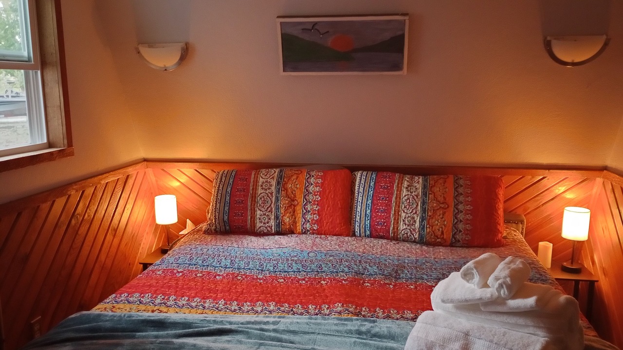 Photo of Others in Lampe