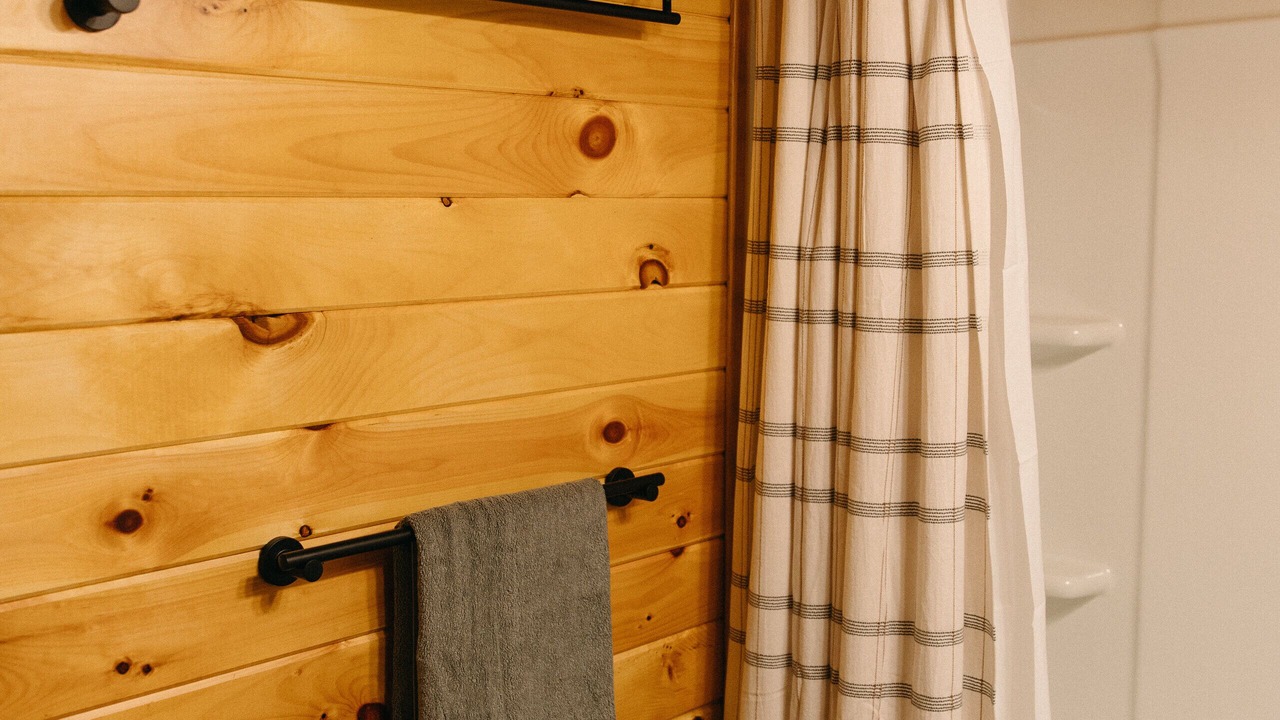 Photo of Bathroom in Pine Ridge