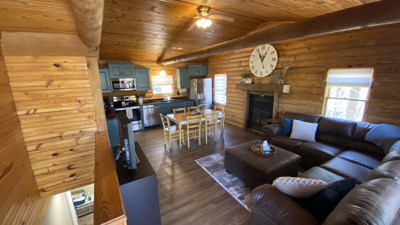 Photo of Livingroom in Shell Knob