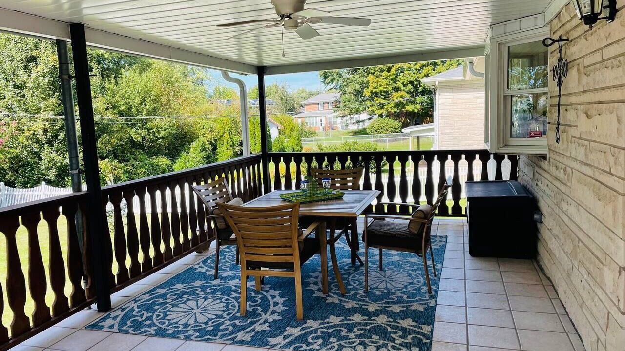 Photo of Patio Balcony in Radcliff