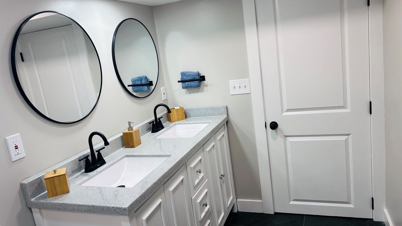 Photo of Bathroom in Radcliff