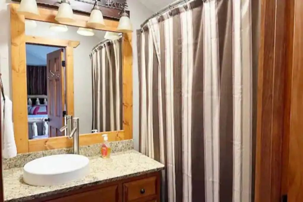 Photo of Bathroom in Lampe