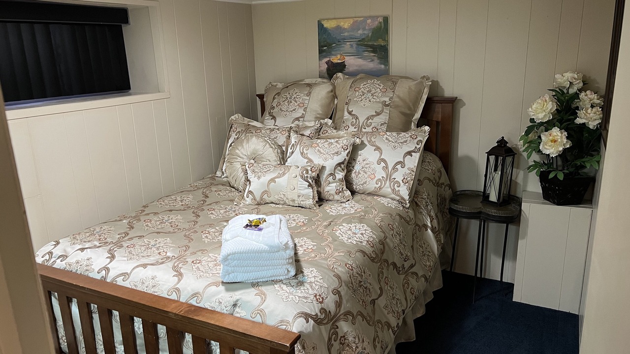 Photo of Bedroom in Butchertown