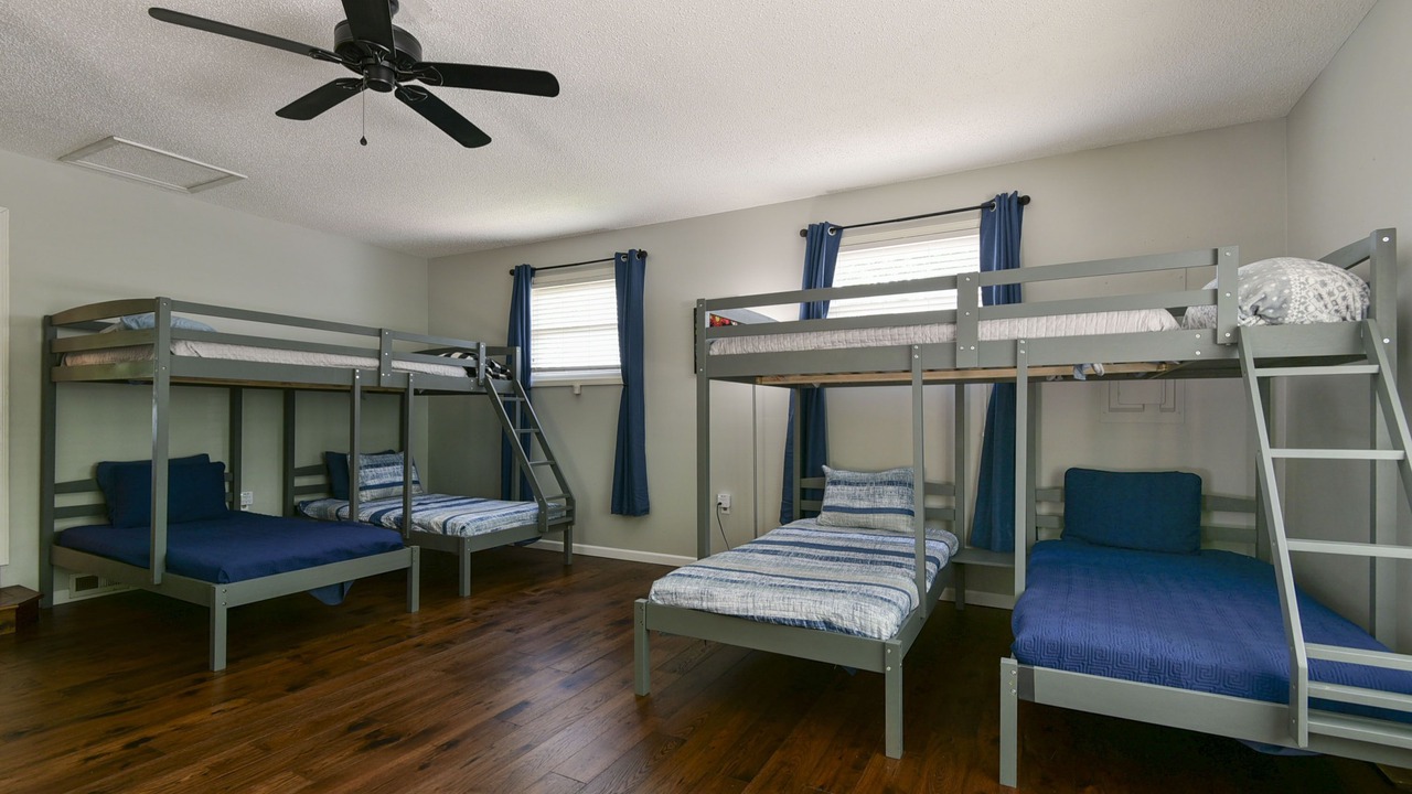 Photo of Bedroom in Branson West