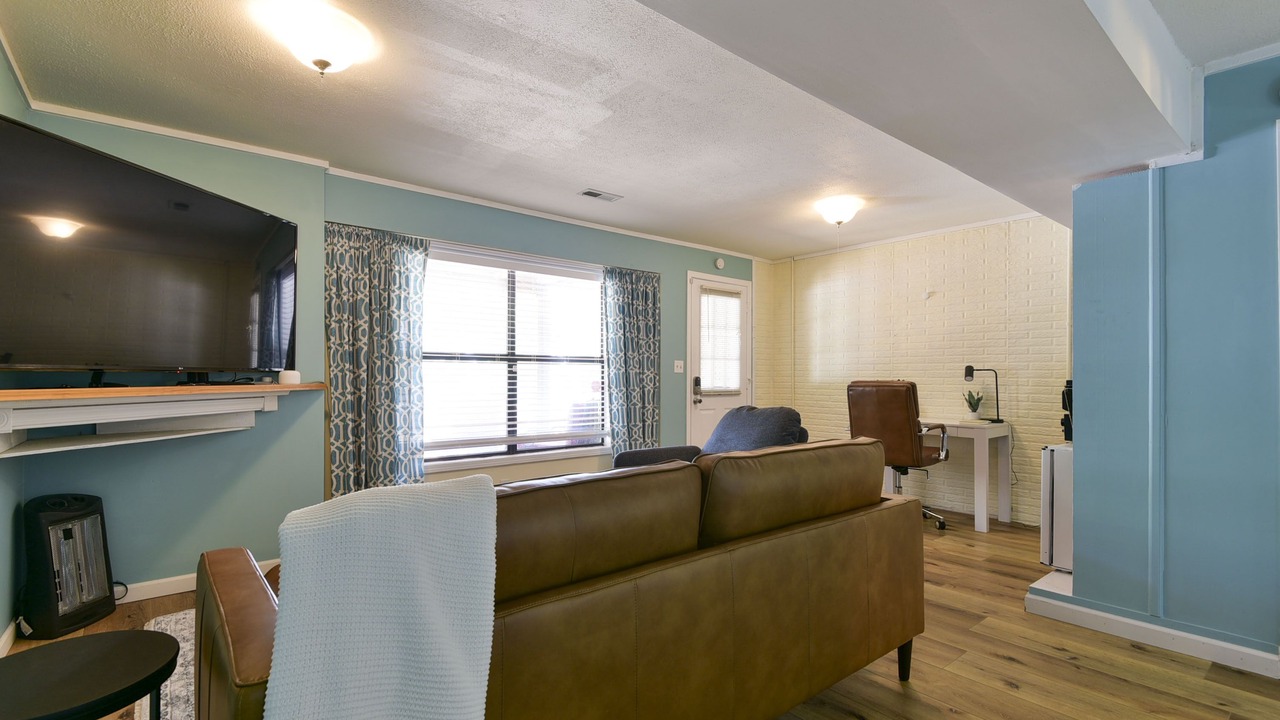 Photo of Bedroom in Branson West