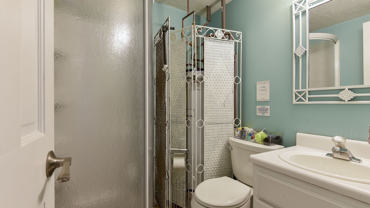 Photo of Bedroom in Branson West