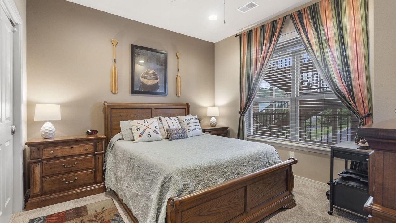 Photo of Bedroom in Hollister