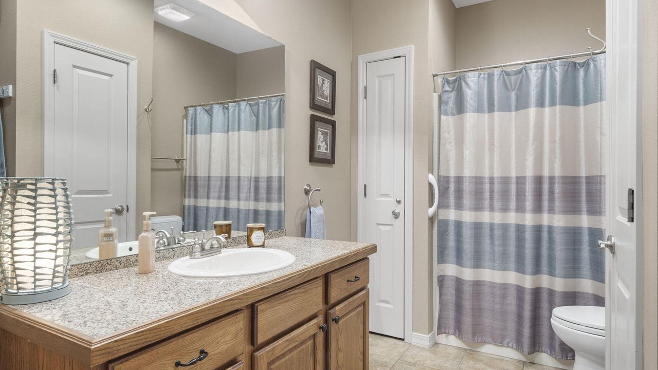Photo of Bathroom in Hollister