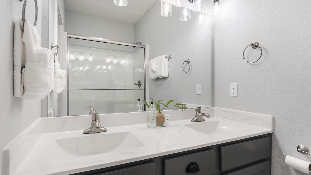 Photo of Bathroom in Table Rock
