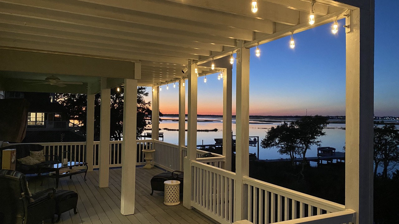 Photo of Patio Balcony in Emerald Isle