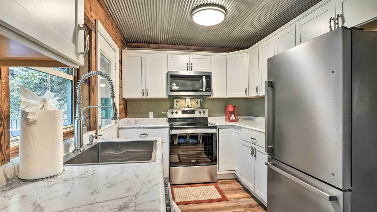 Photo of Kitchen in Kimberling City