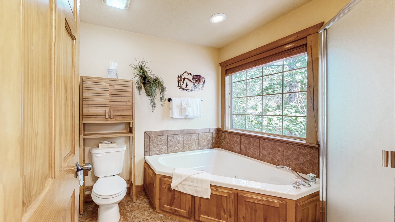 Photo of Bathroom in Reeds Spring