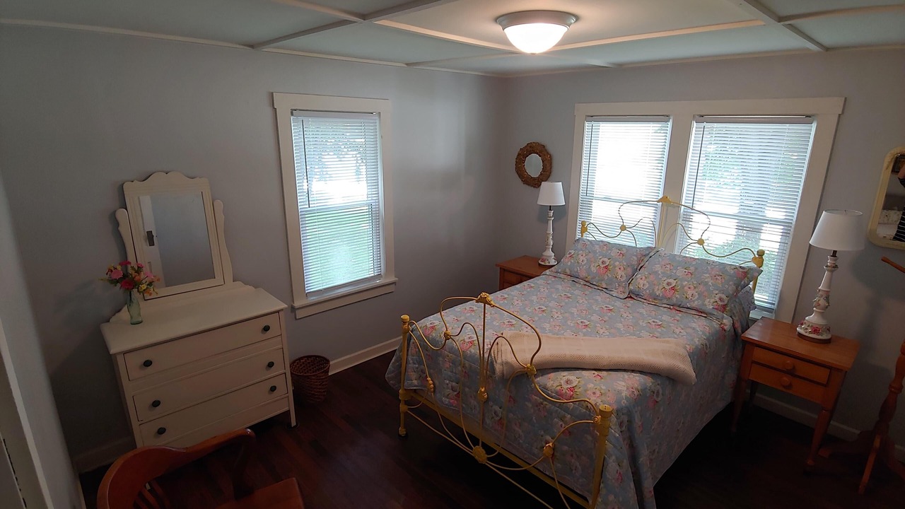 Photo of Bedroom in Pine Ridge