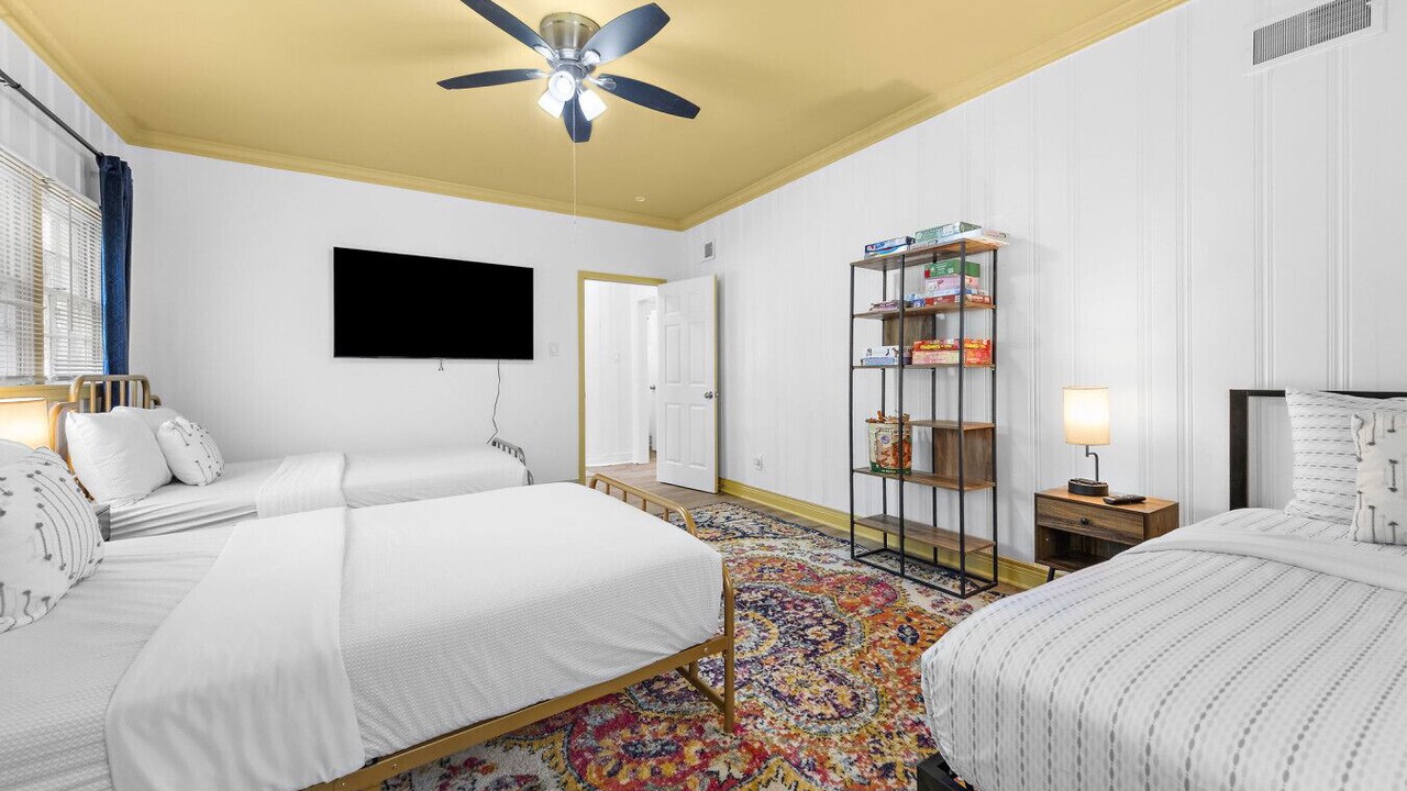 Photo of Bedroom in Crosstown