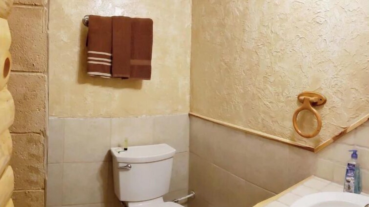 Photo of Bathroom in Branson