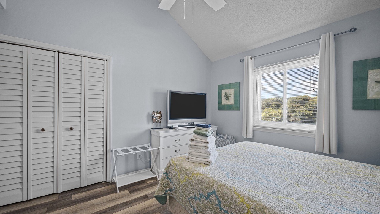 Photo of Bedroom in Emerald Isle