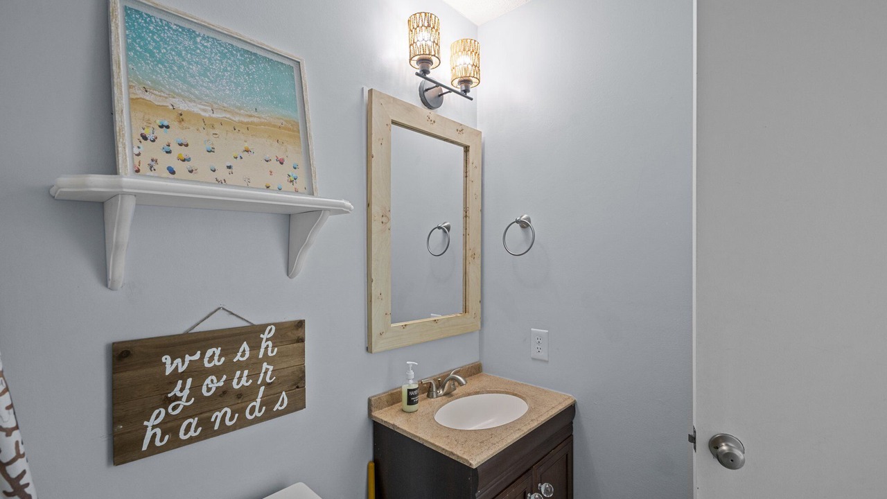 Photo of Bathroom in Emerald Isle